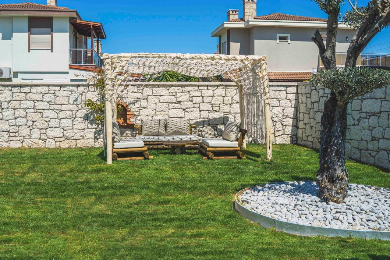 Mea * Alacati