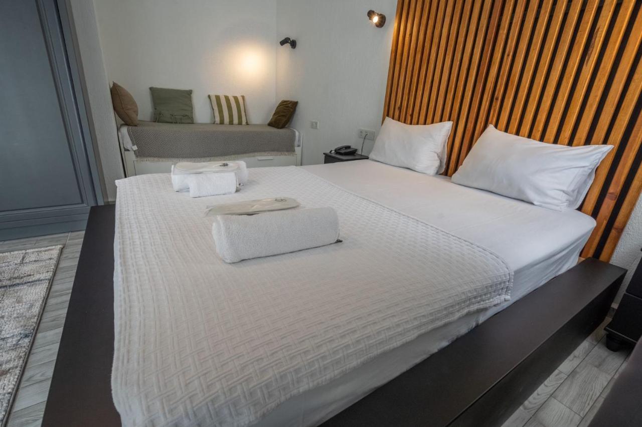 Mea Hotel *
